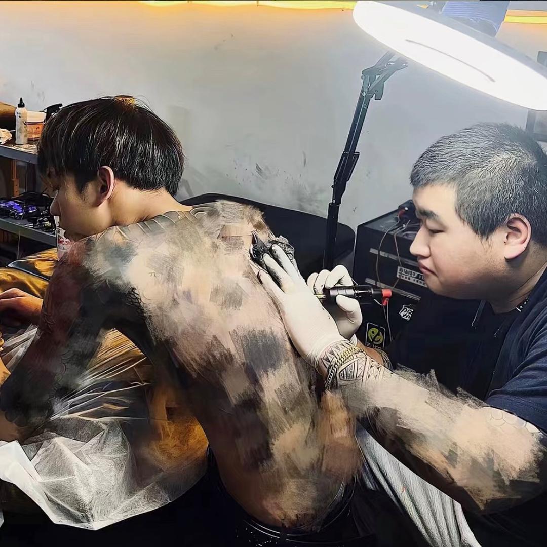 雕鹤