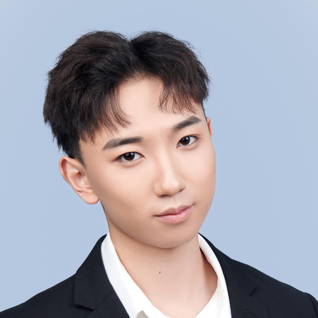 玉溪英语周老师