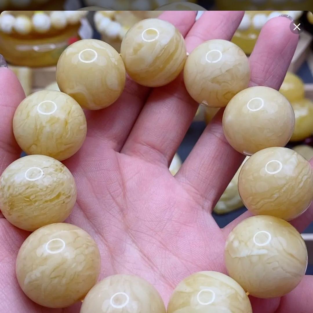 榕伦空趣闻定制玉石专卖店