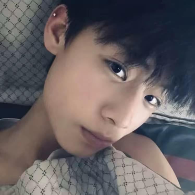 小灰