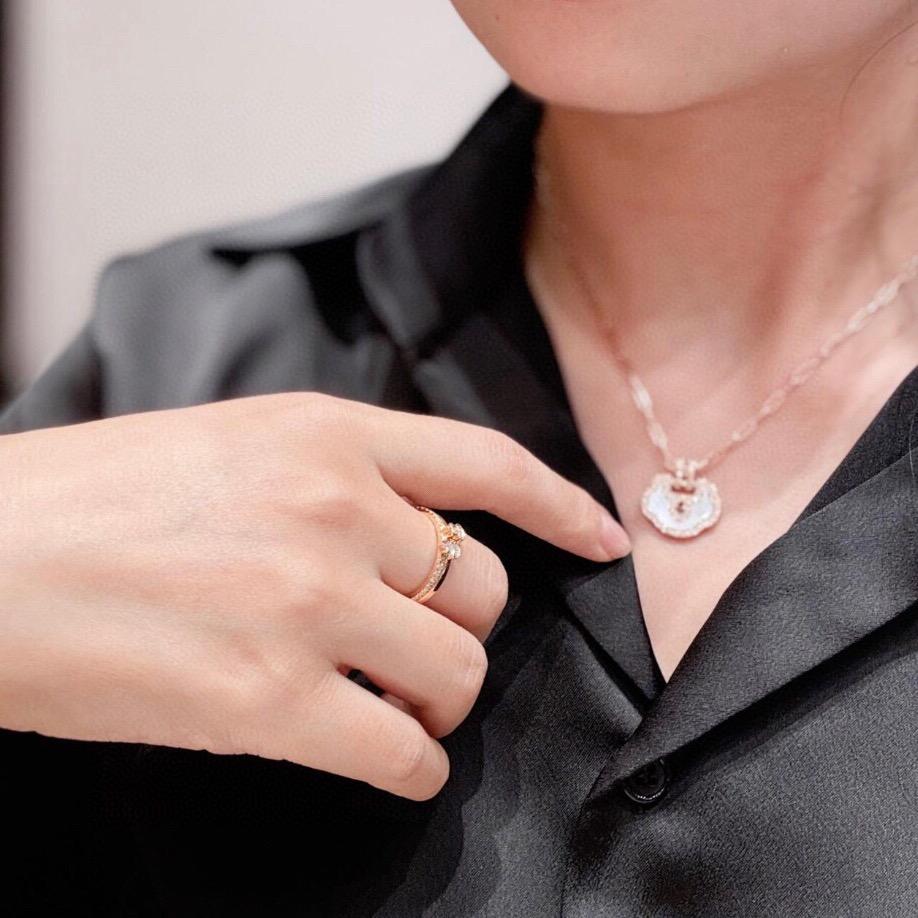 小卖家饰品二号