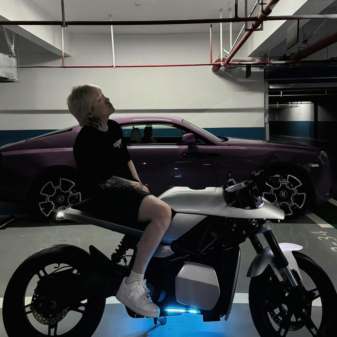 🎶百万级灯光师