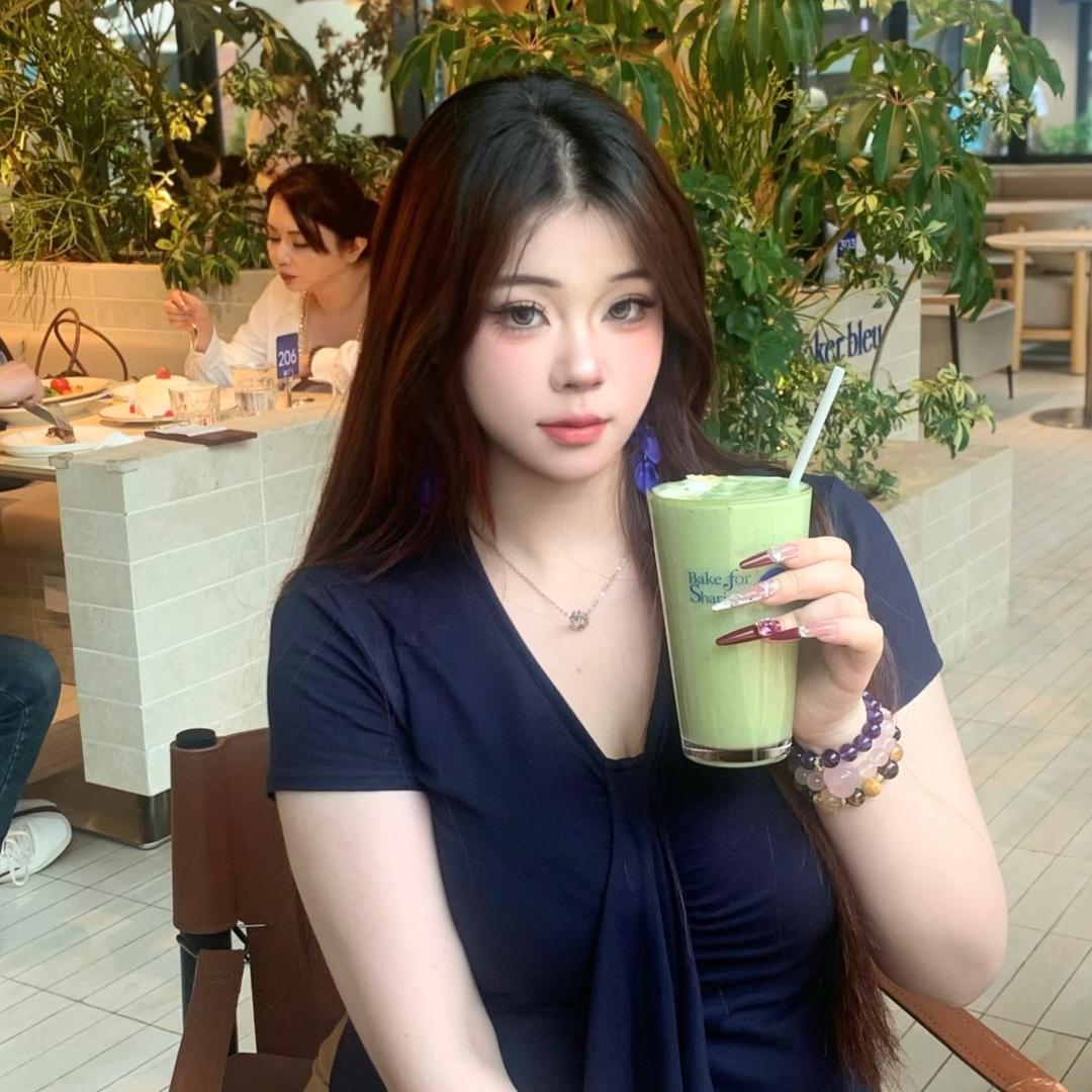 150斤的三三