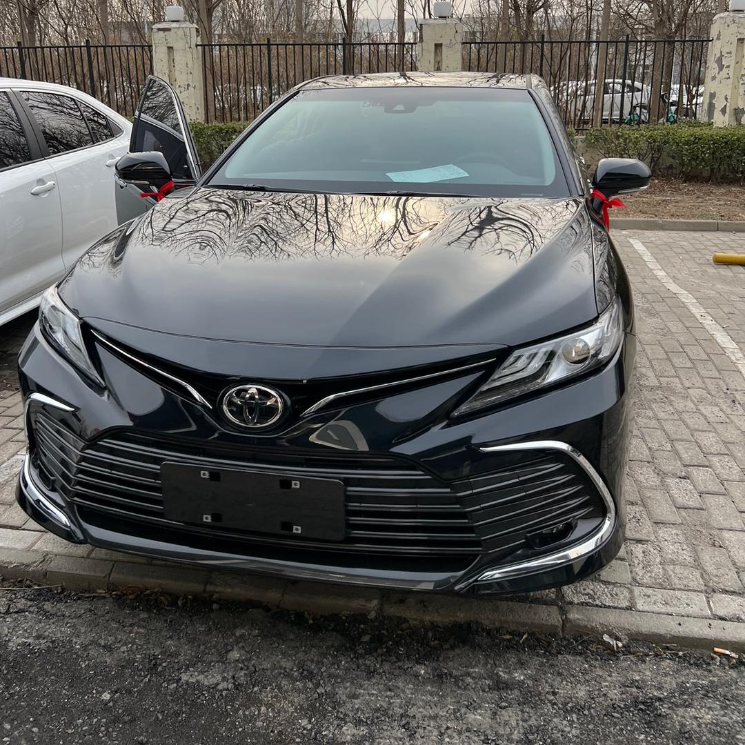 开凯美瑞的90后