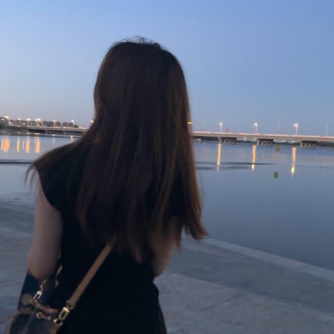 @爱谁谁😏