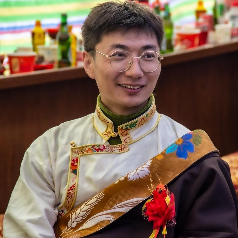 养牦牛的黄老三