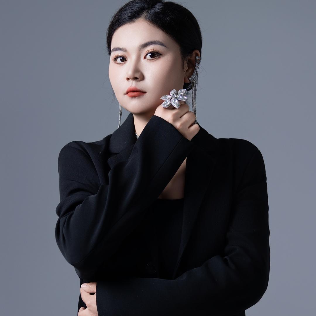 云南曲靖毛毛姐