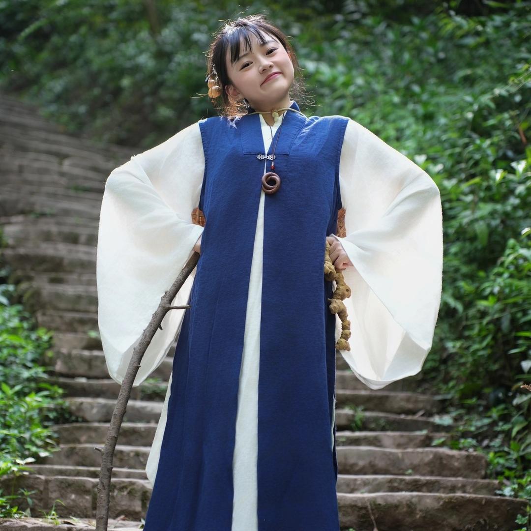 青城山小师妹-信蕙