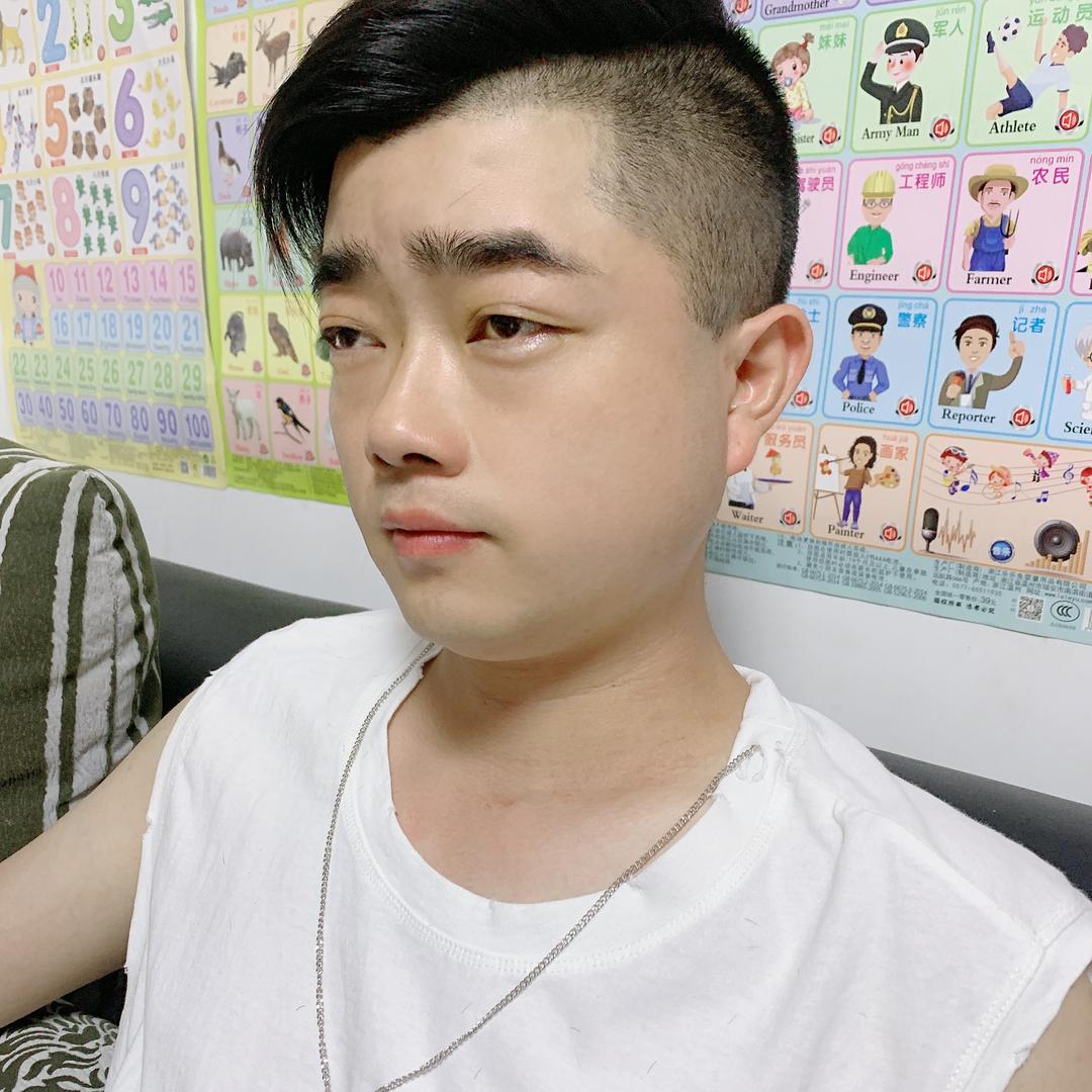 巧手名车维修-书香路店（专注大保养）