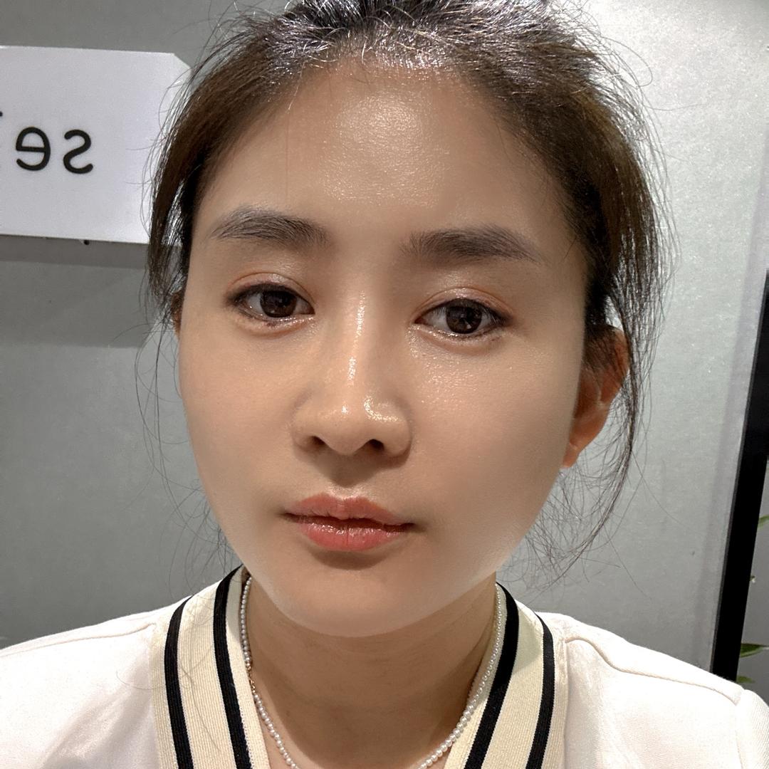 西安调皮肤的姜姐