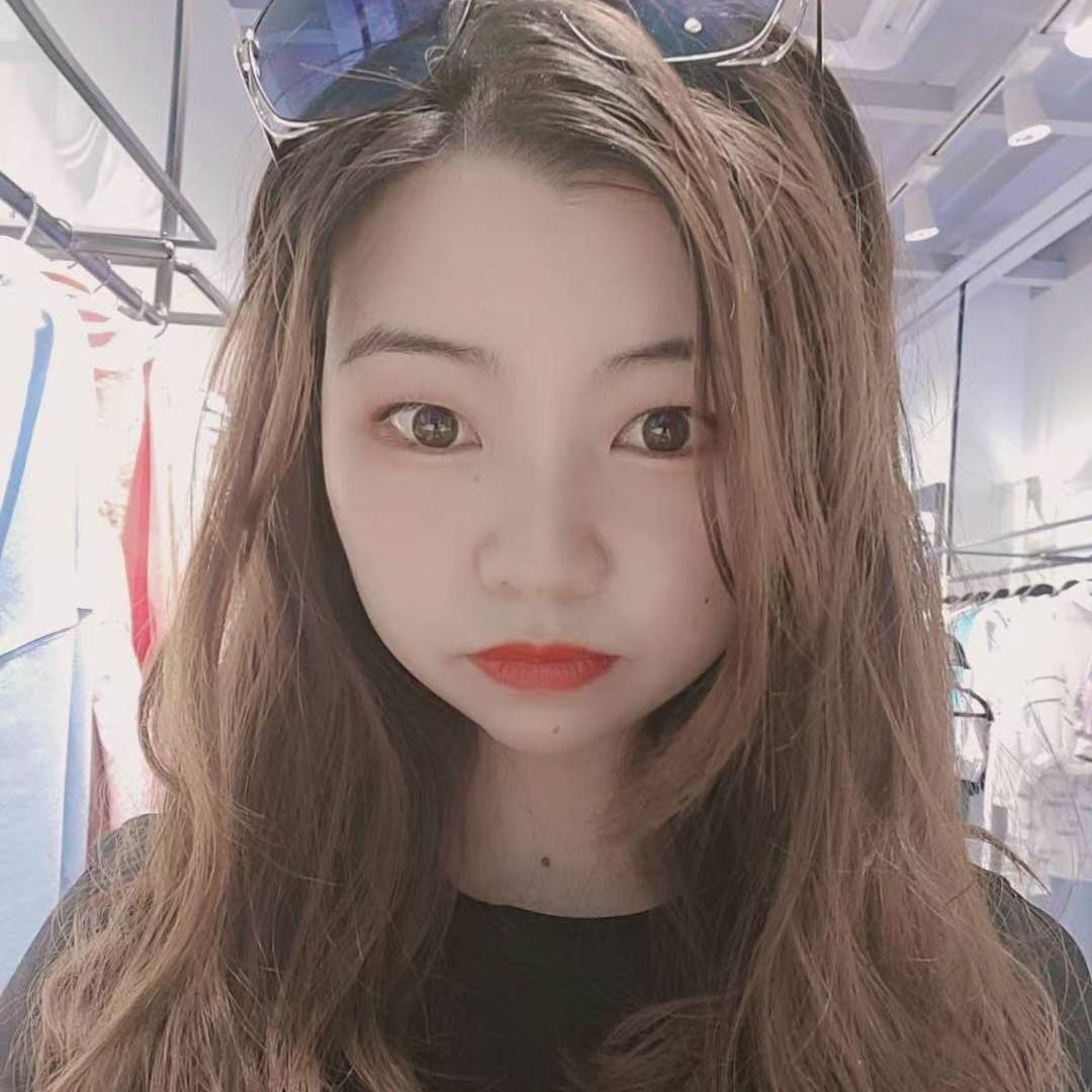 UZZU时尚女装搭配顾问小王