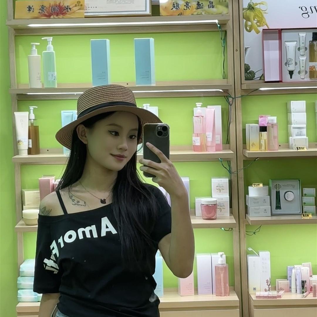 轻素栖花里（杨林大学城俊发店）