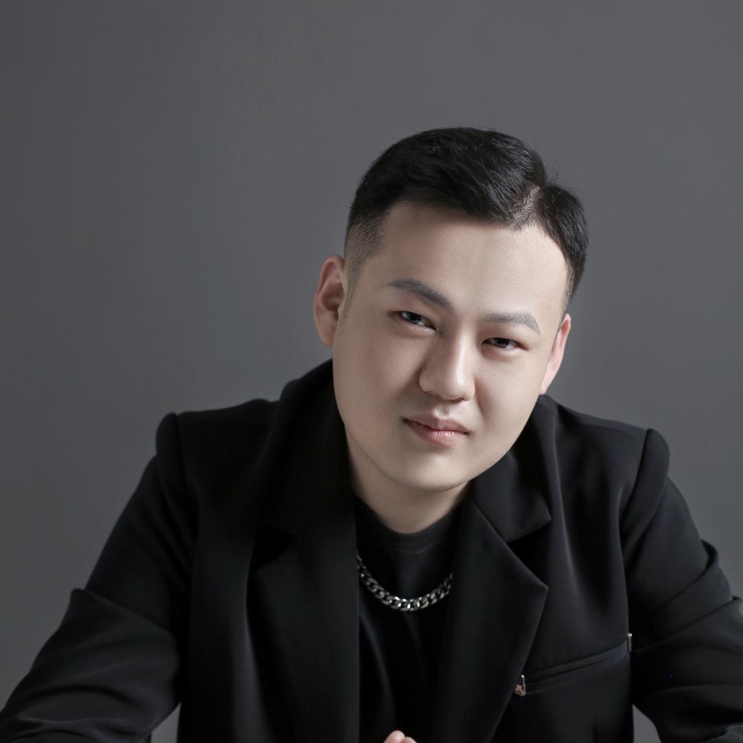 远航.,