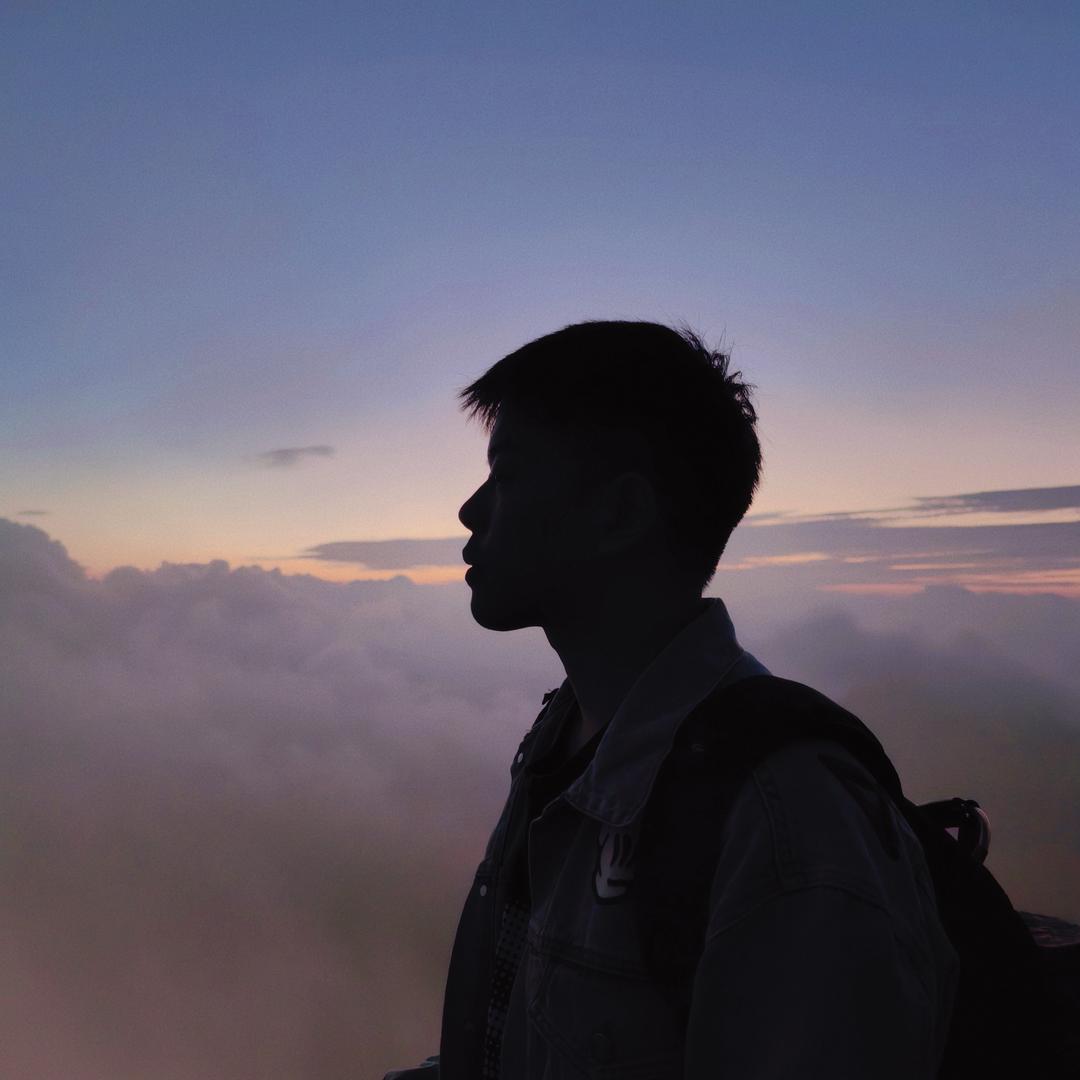 黄州拾光氛围感烫发郑伦