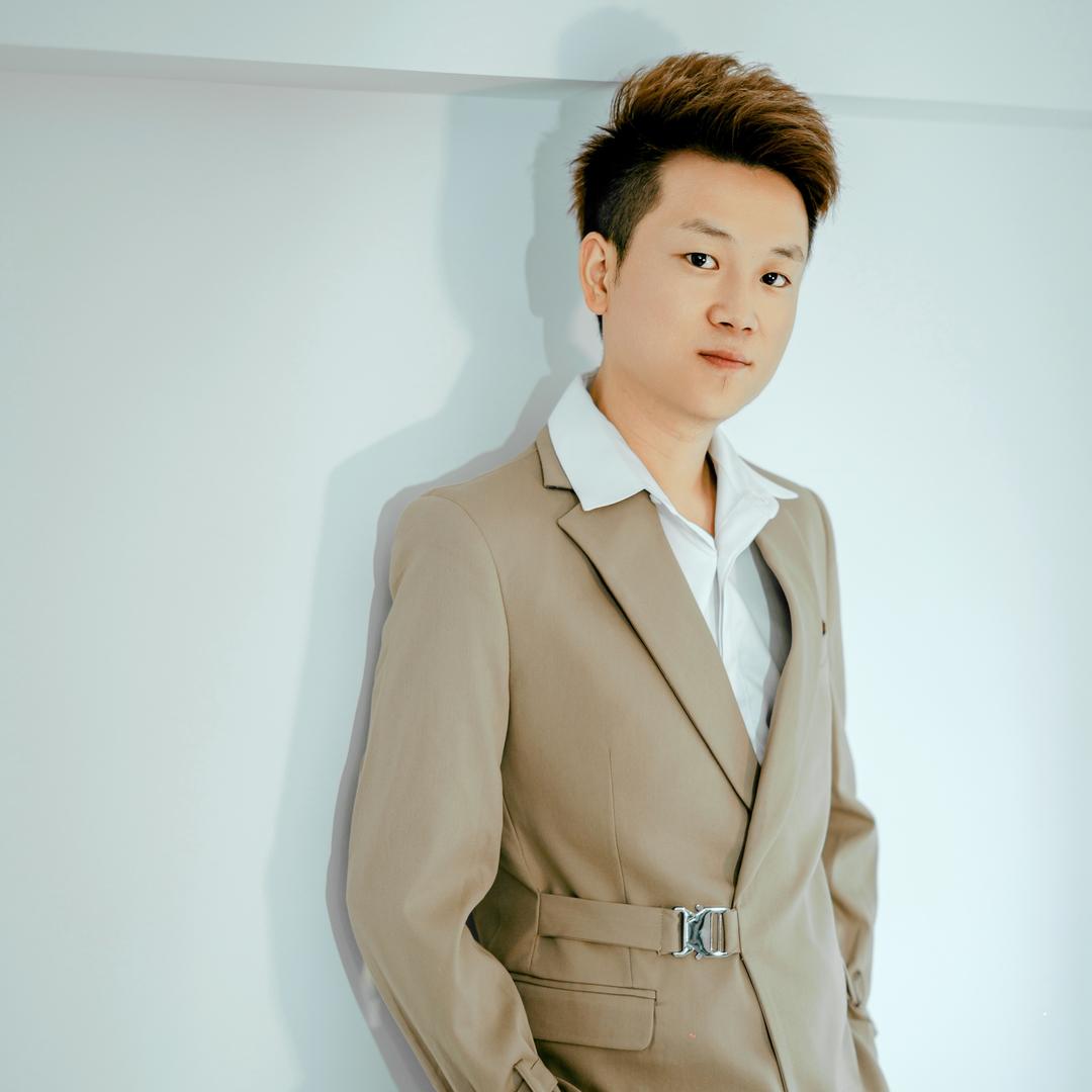 西安减龄烫发Tony宽