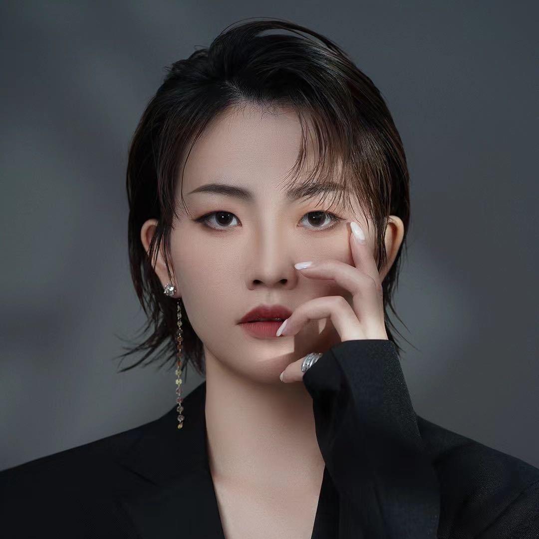 JUN.HAIR美发沙龙Amy