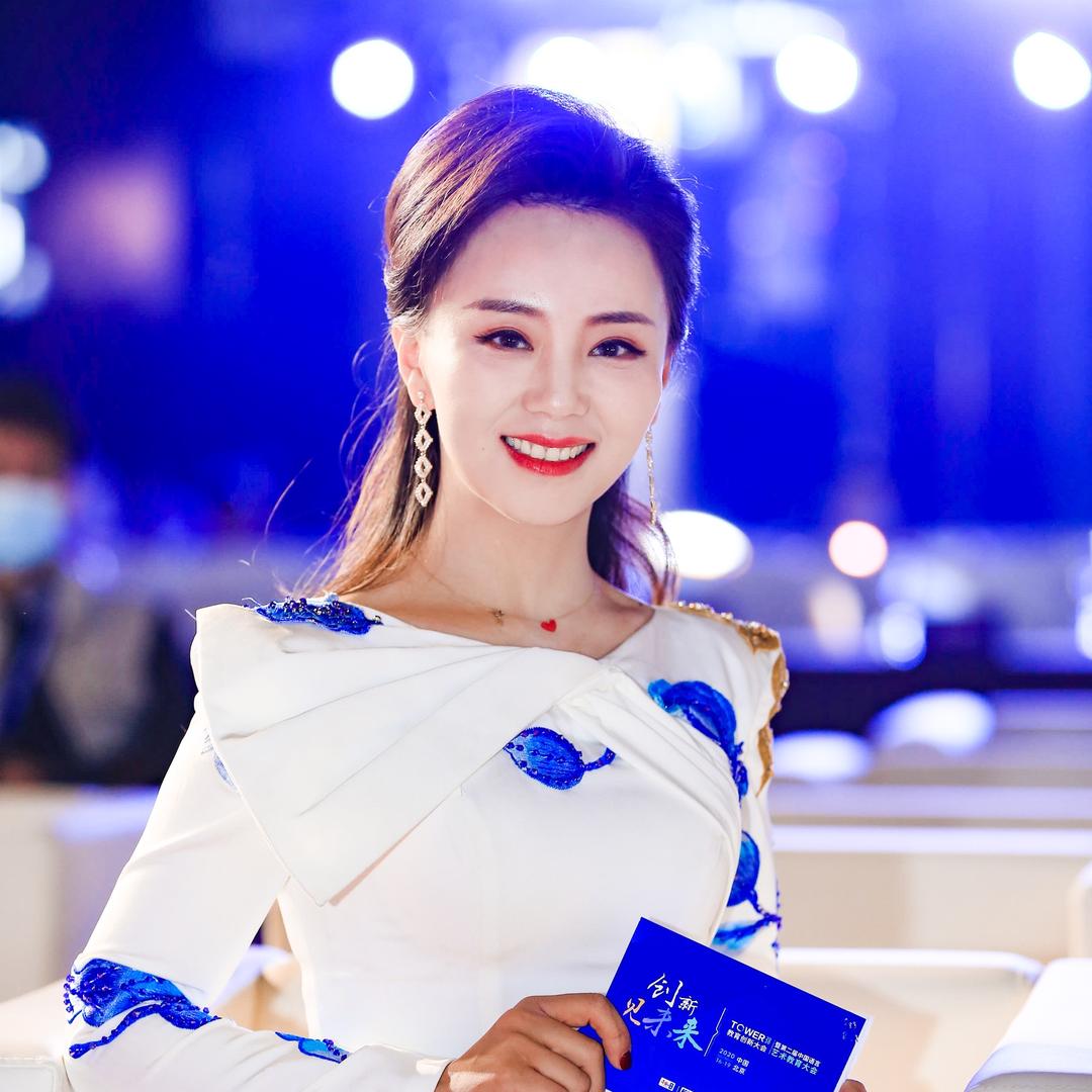 鱼台主持人李莉