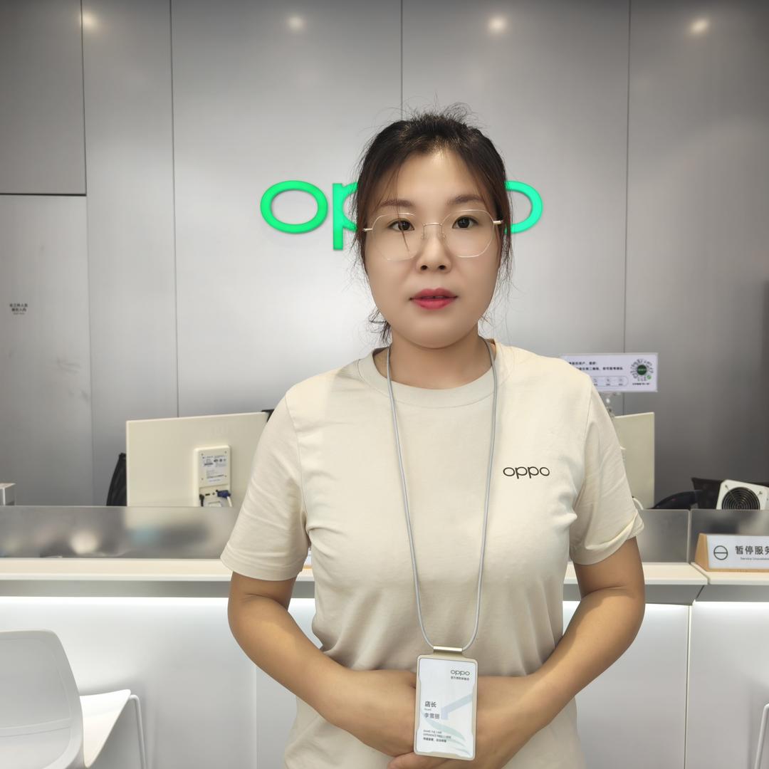 卖OPPO手机的小姐姐