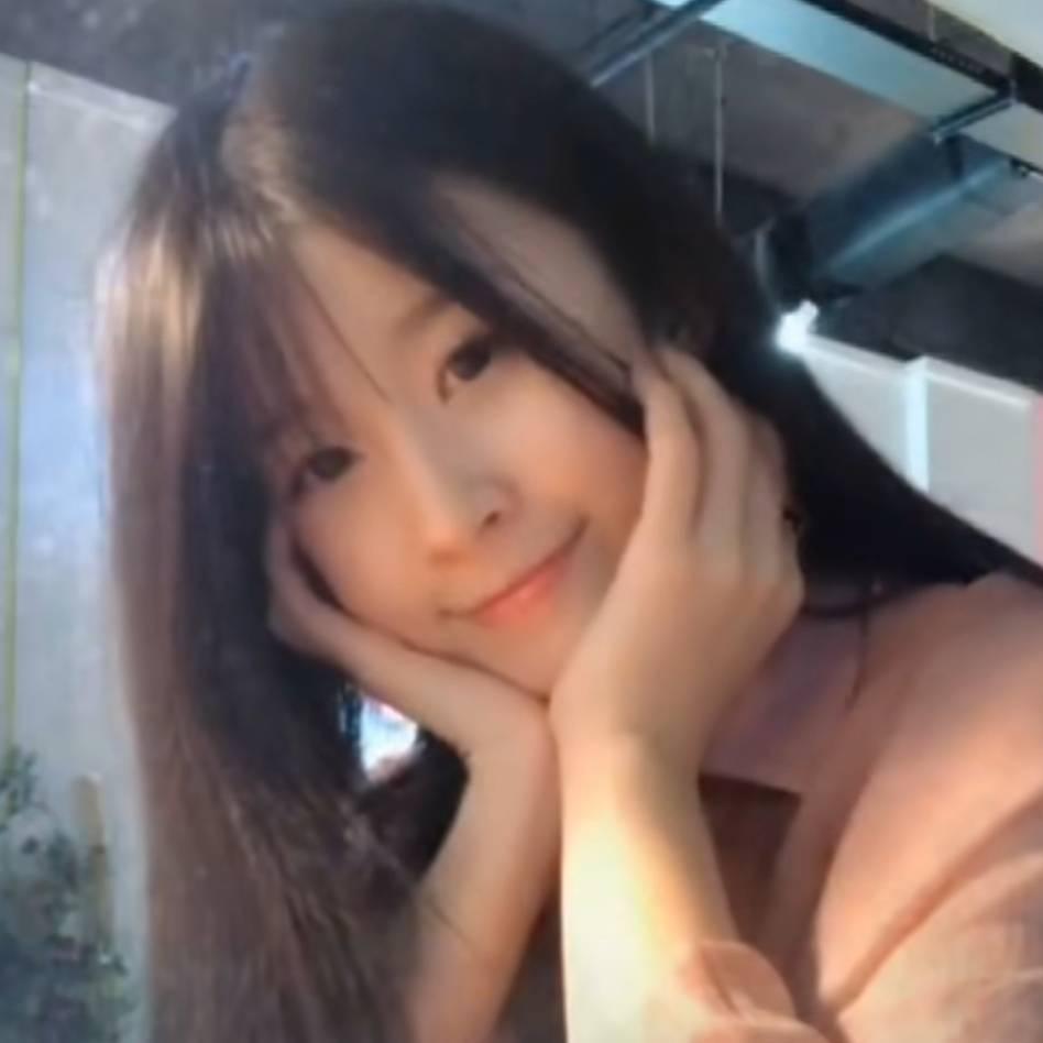 井甜💋依然