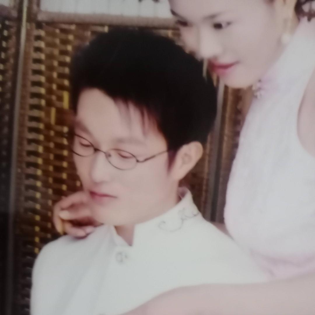 微笑，暖评君