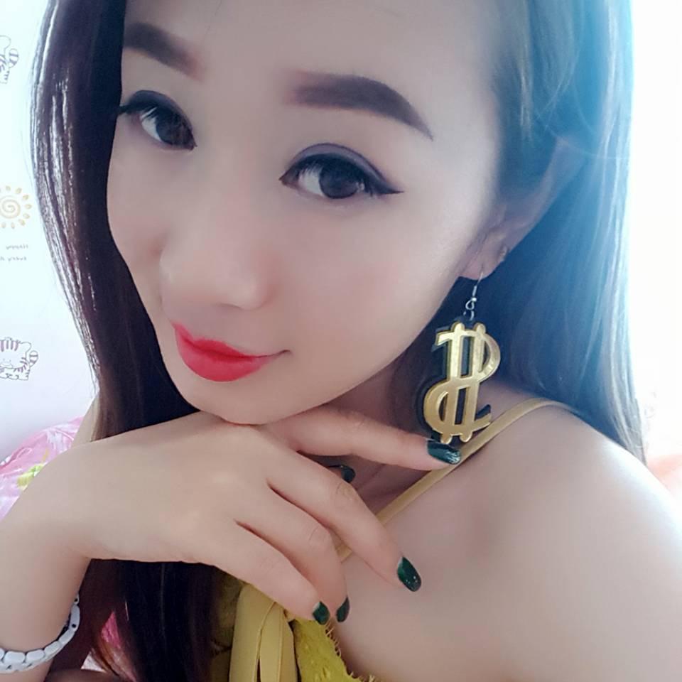 爱笑的我