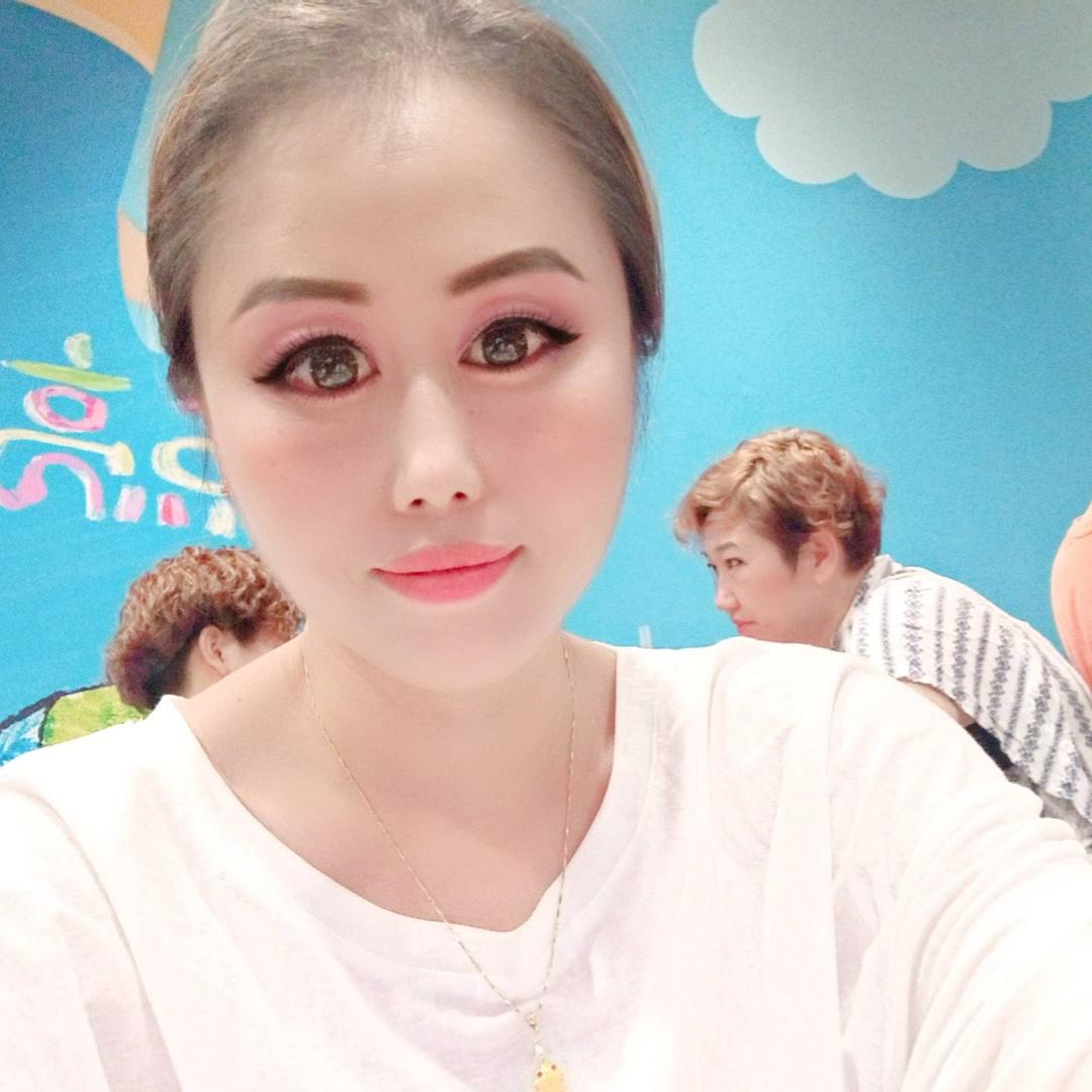 小英杰爱👄唱歌🎤爱👄音乐。