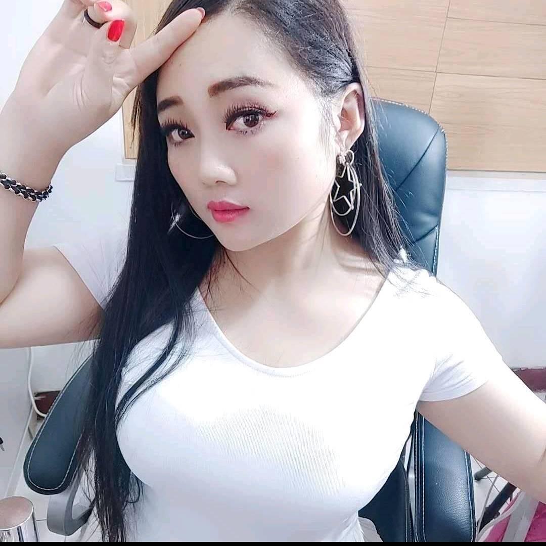 开心果🔥芳芳