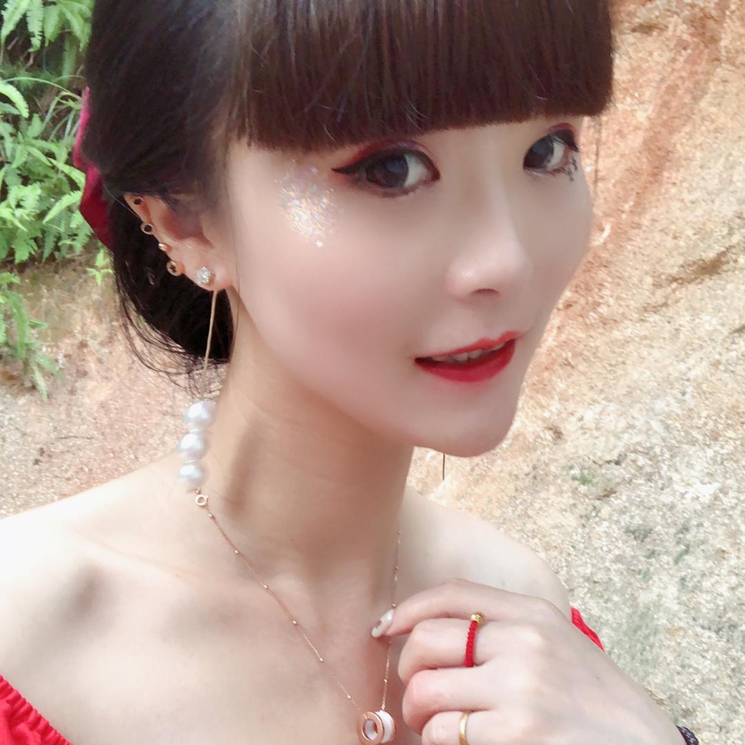🌸欢馨🌸吖