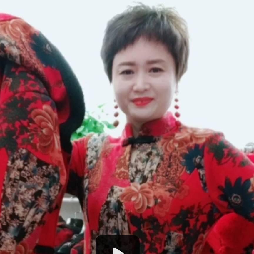 楠姐衣都服装