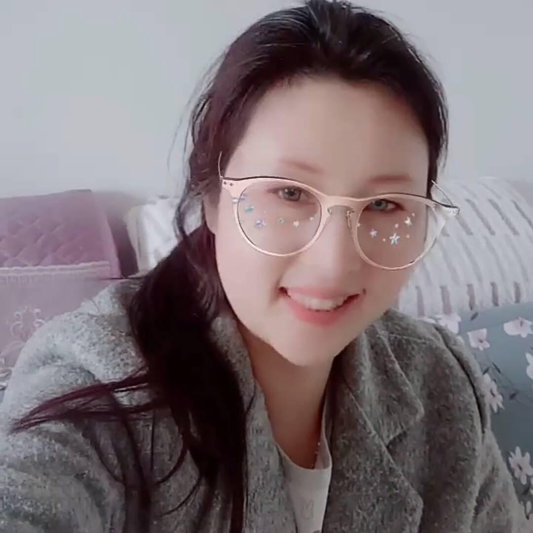 蓉姐22点15分开播