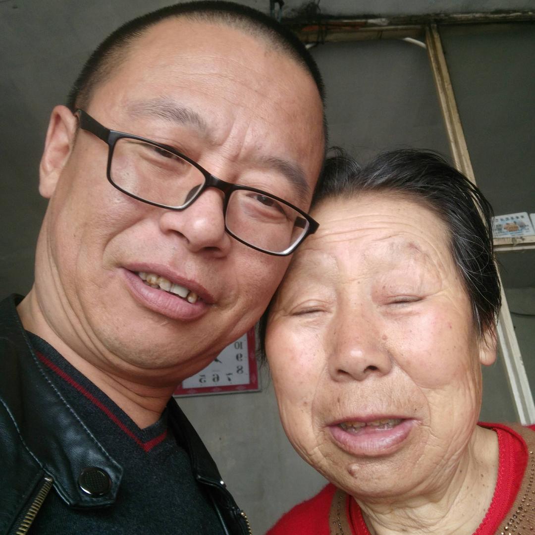 商都薛老奶奶小儿子