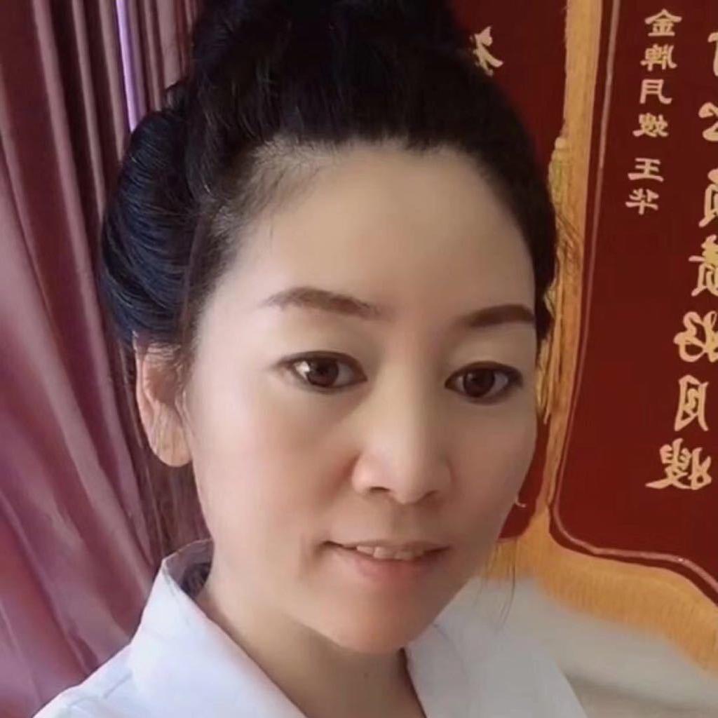 惠儿金牌月嫂王华