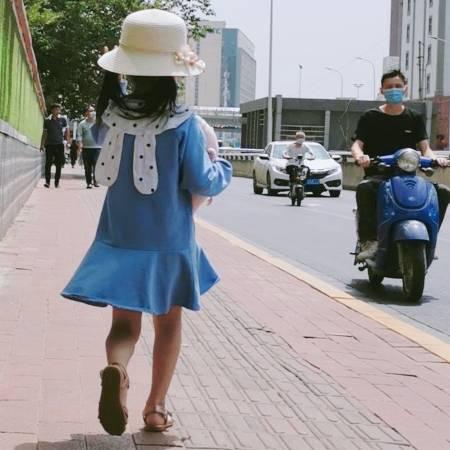 王子越头像
