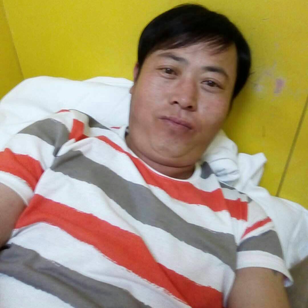 单身小伙