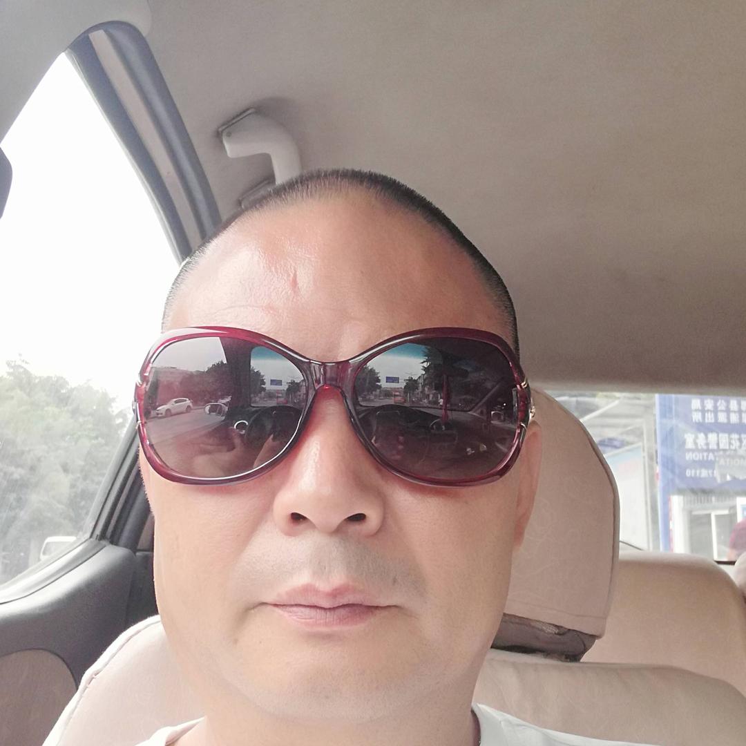 货拉拉司机生活记蒲哥