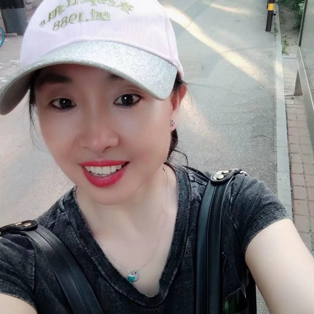 捂风晚笑