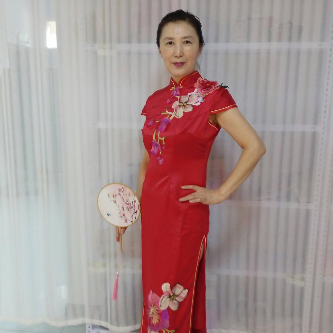 红姐走秀鞋老板