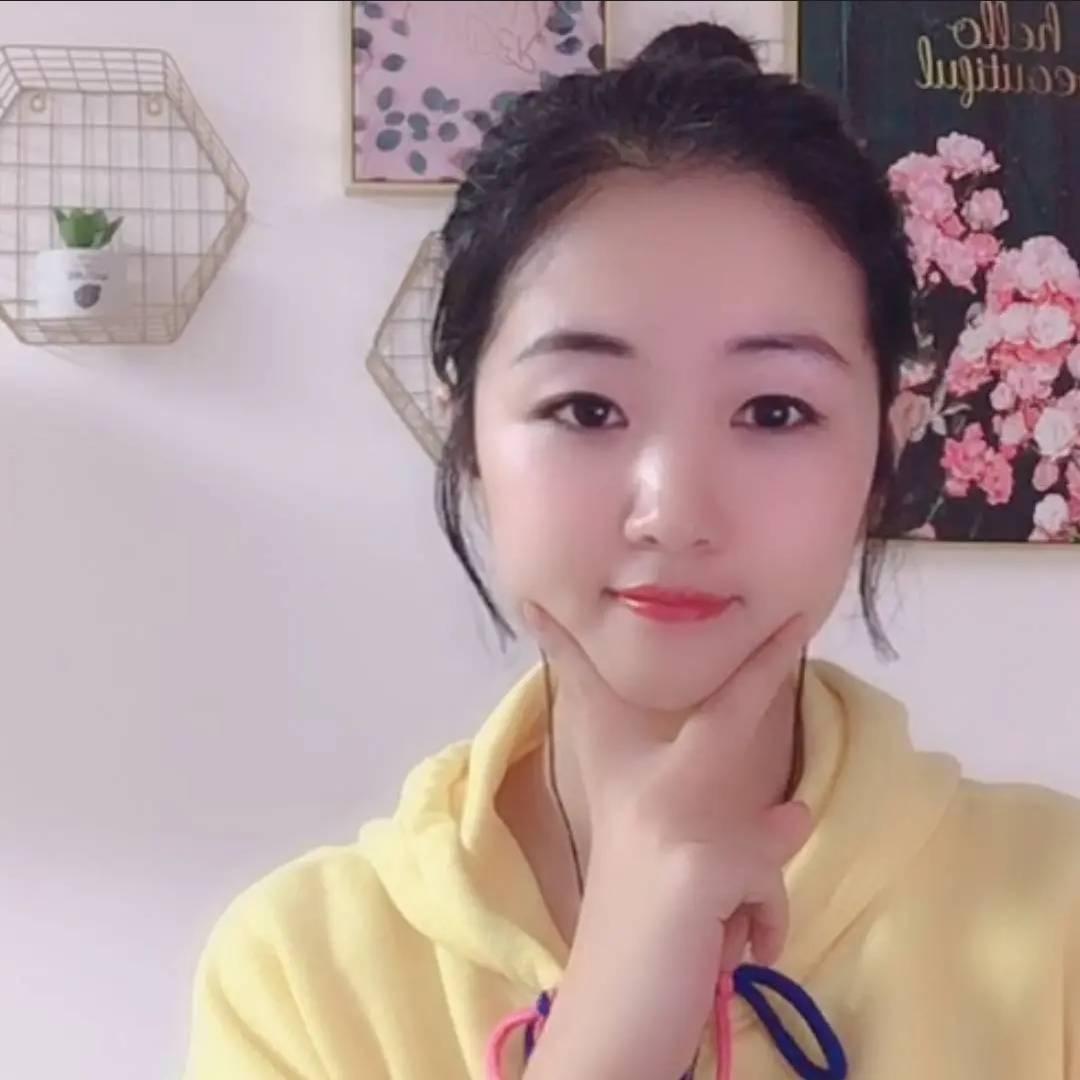 一见钟情💘红彤彤