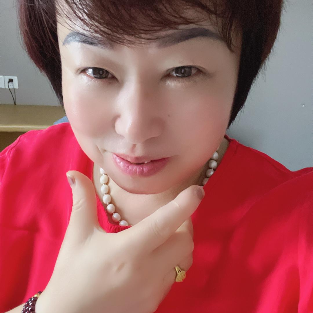 三妮
