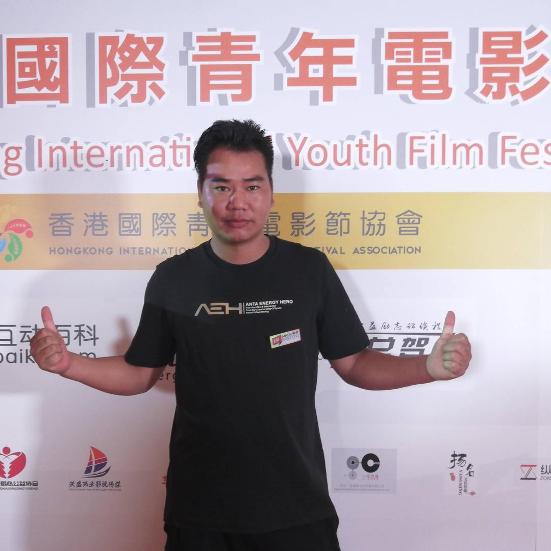 横店兵导摄影方大炮