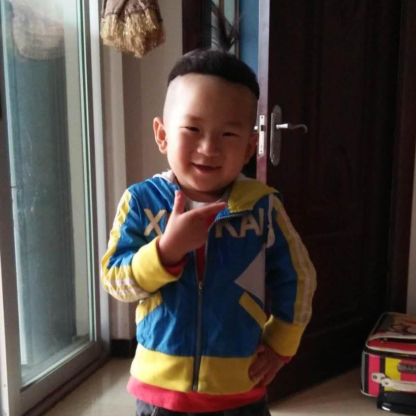 給大哥点点关注