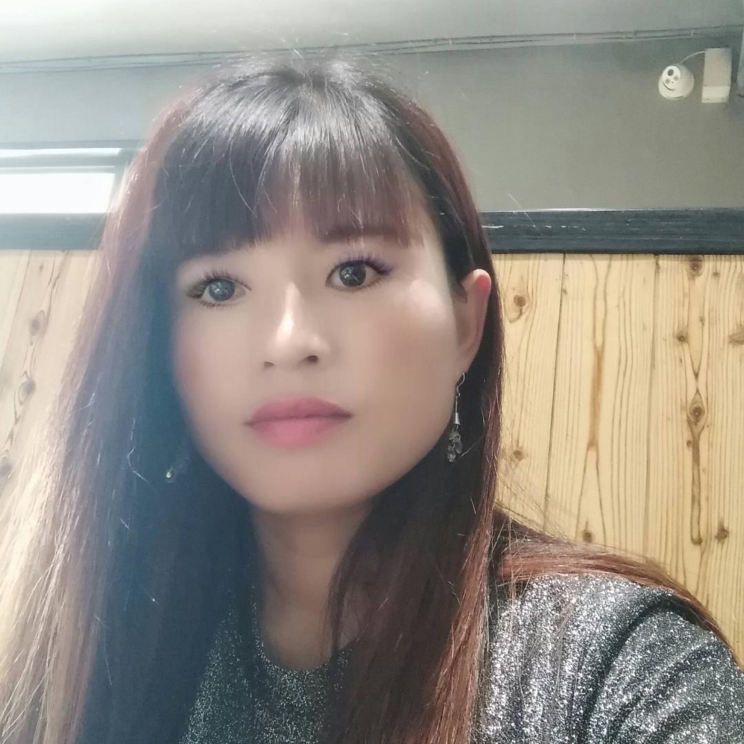 轩莹华的幸福生活