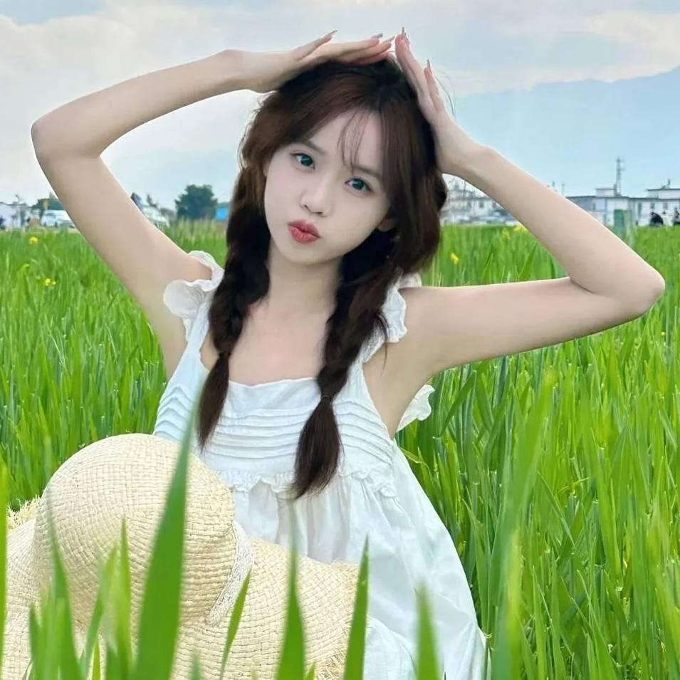 青灵灵