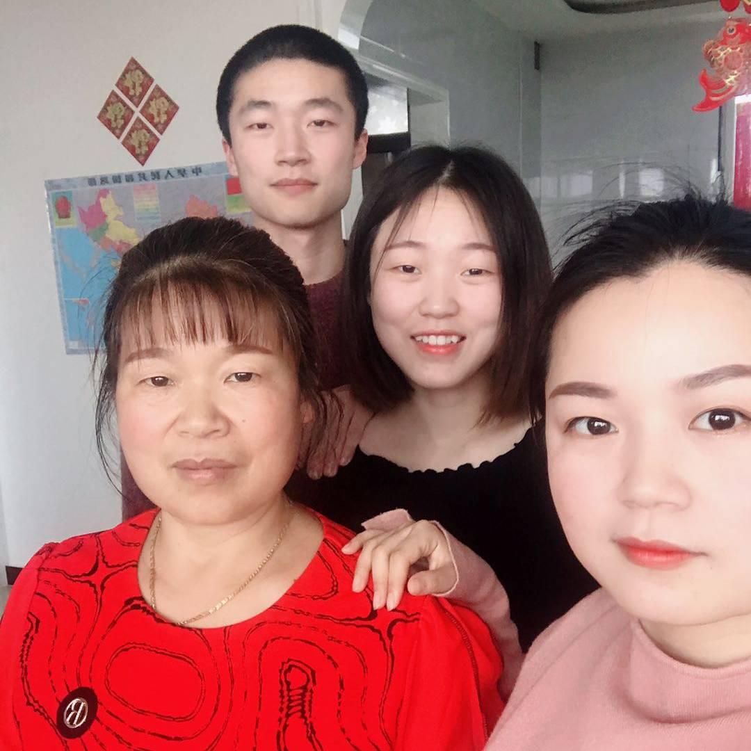 开心快乐王姐