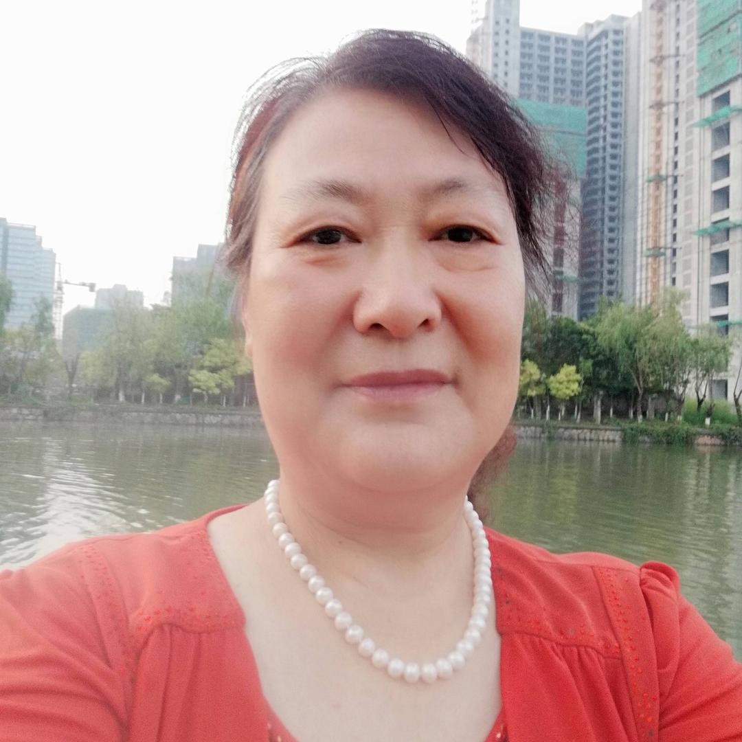 灿烂的金色阳光