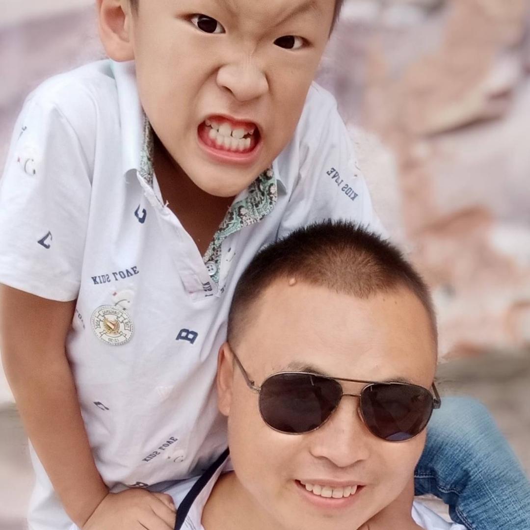 嘛钱不钱的乐呵乐呵嘚嘞