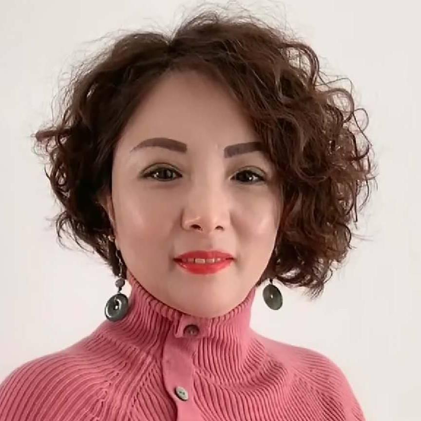 小苹中老年服饰