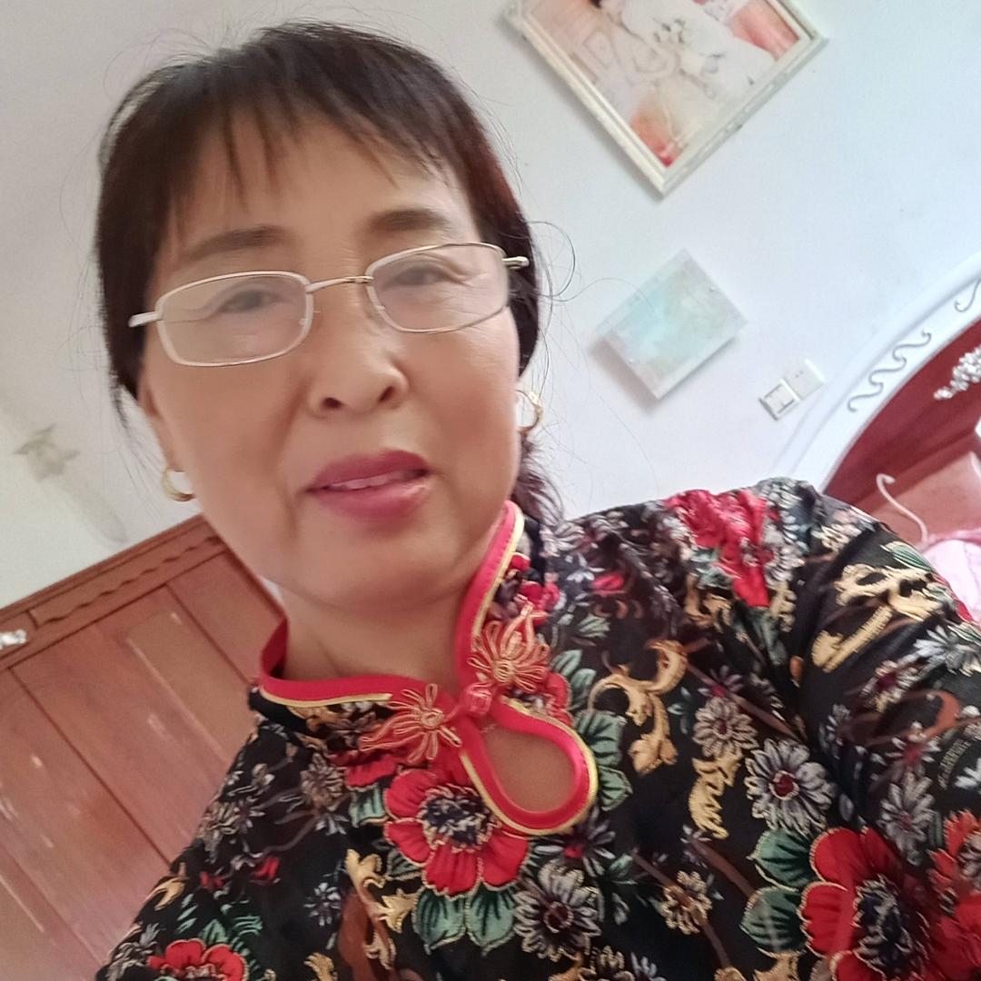 两个孙子的奶奶
