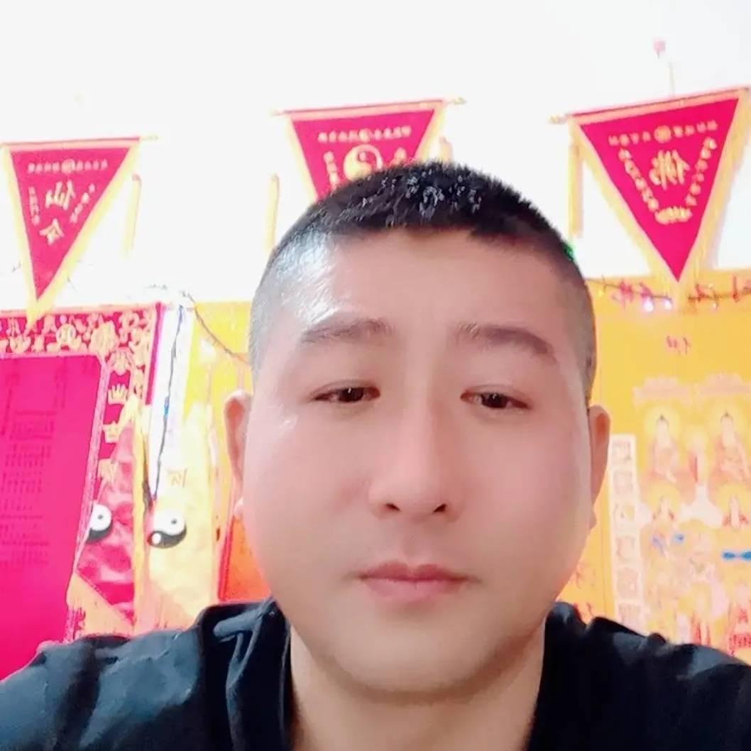 周门府广结善缘