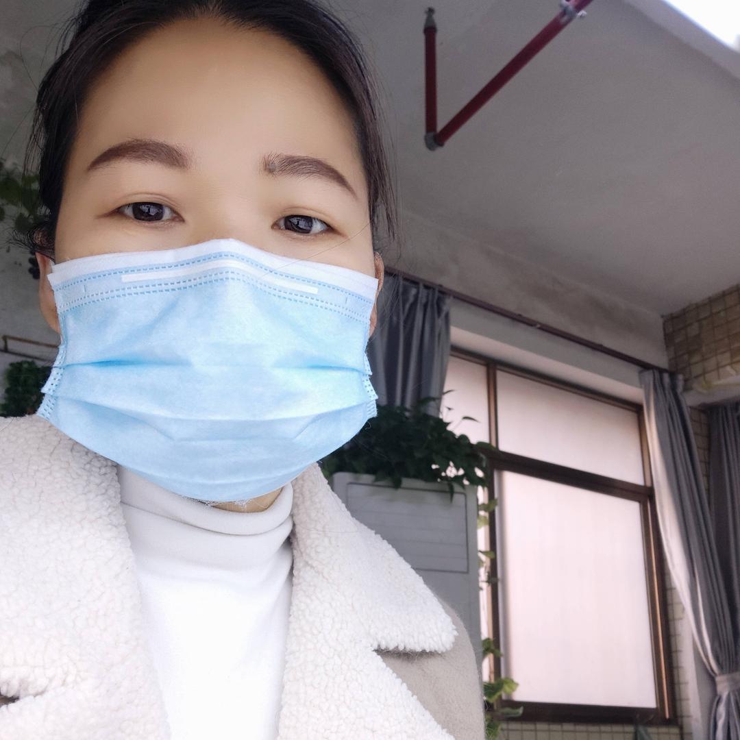潘家三小姐单亲妈妈
